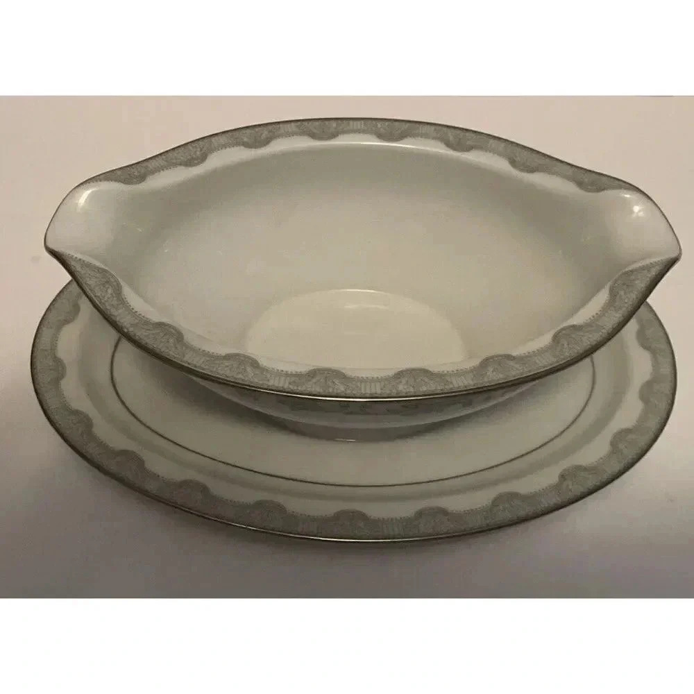 Noritake Margaret Gravy Boat w Attached Underplate 6243 White Green Platinum